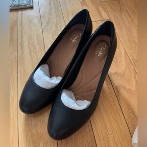 Clarks Heavenly Heart Leather Heels - Black - Size 8